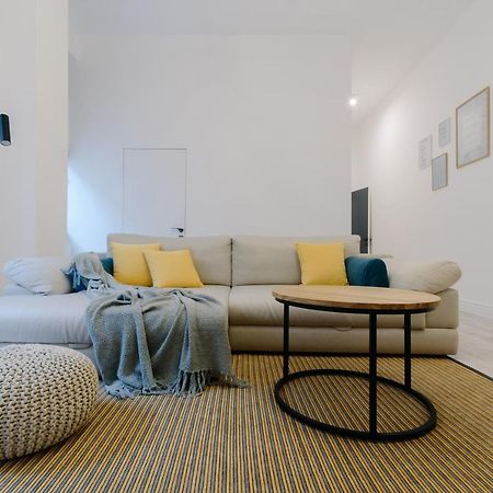 Apartment On Mikhalcuk Λβιβ Εξωτερικό φωτογραφία