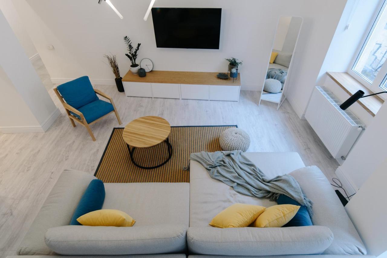 Apartment On Mikhalcuk Λβιβ Εξωτερικό φωτογραφία